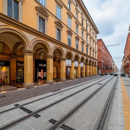 Casa Del Nettuno In Via Indipendenza, A 5 Min Da Piazza Maggiore *