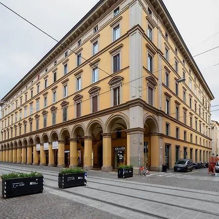 Casa Del Nettuno In Via Indipendenza, A 5 Min Da Piazza Maggiore *